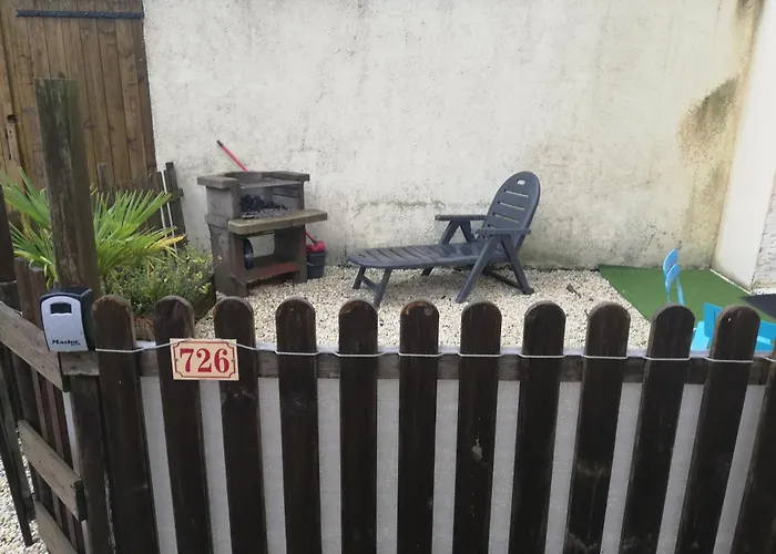 Le Gite De La Maison Rouge