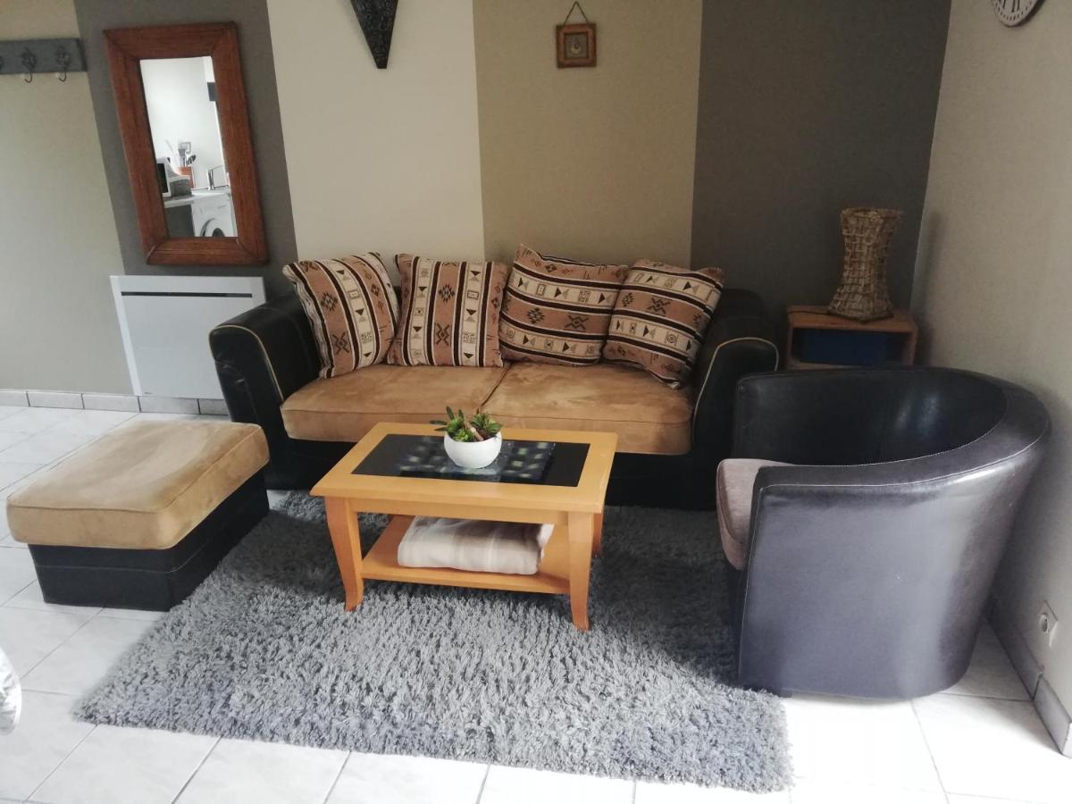 Le De La Maison Rouge Holiday home *